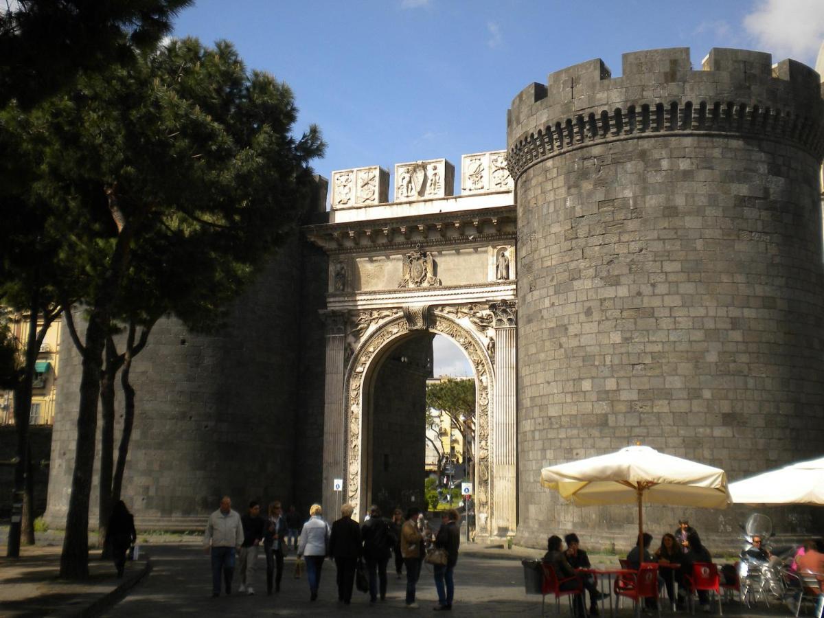 Gold94 Bed & Breakfast Napoli Dış mekan fotoğraf