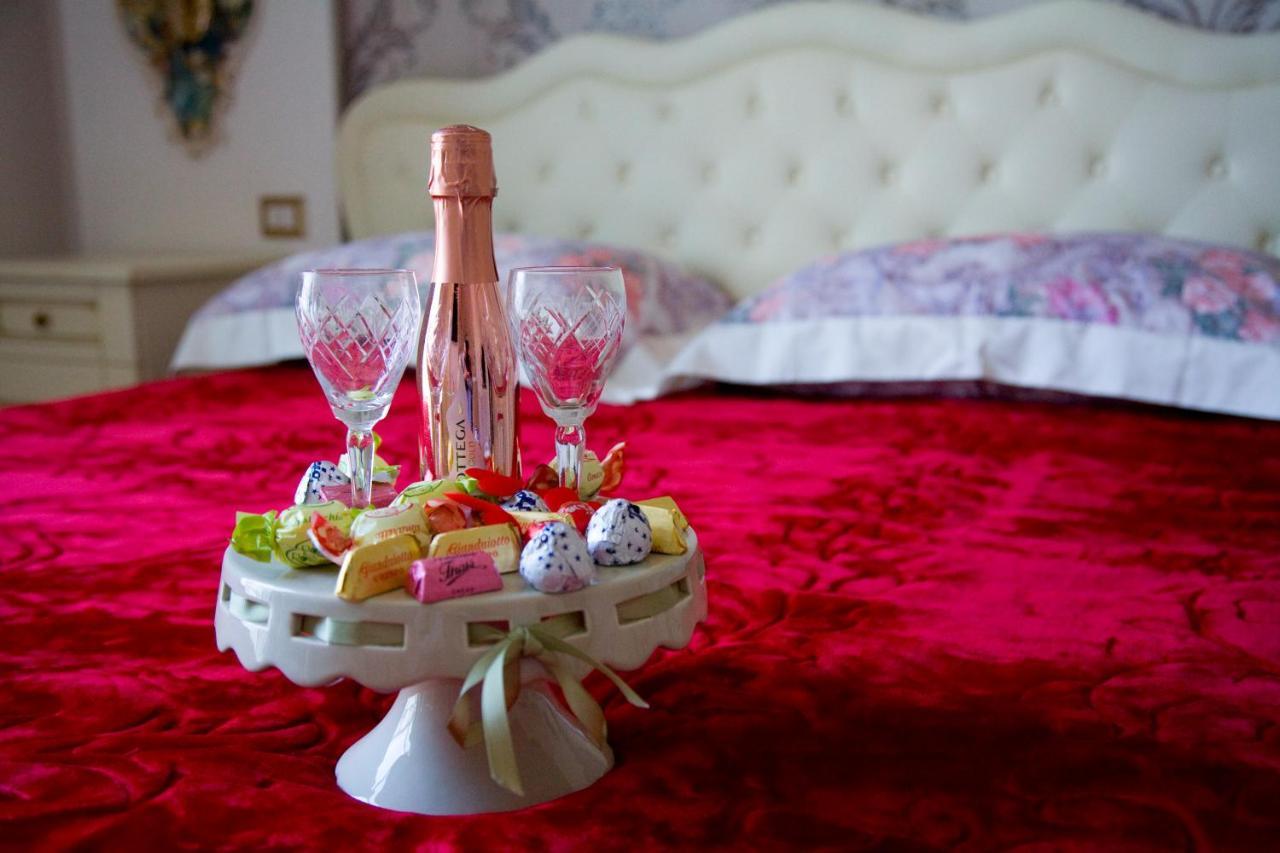 Gold94 Bed & Breakfast Napoli Dış mekan fotoğraf