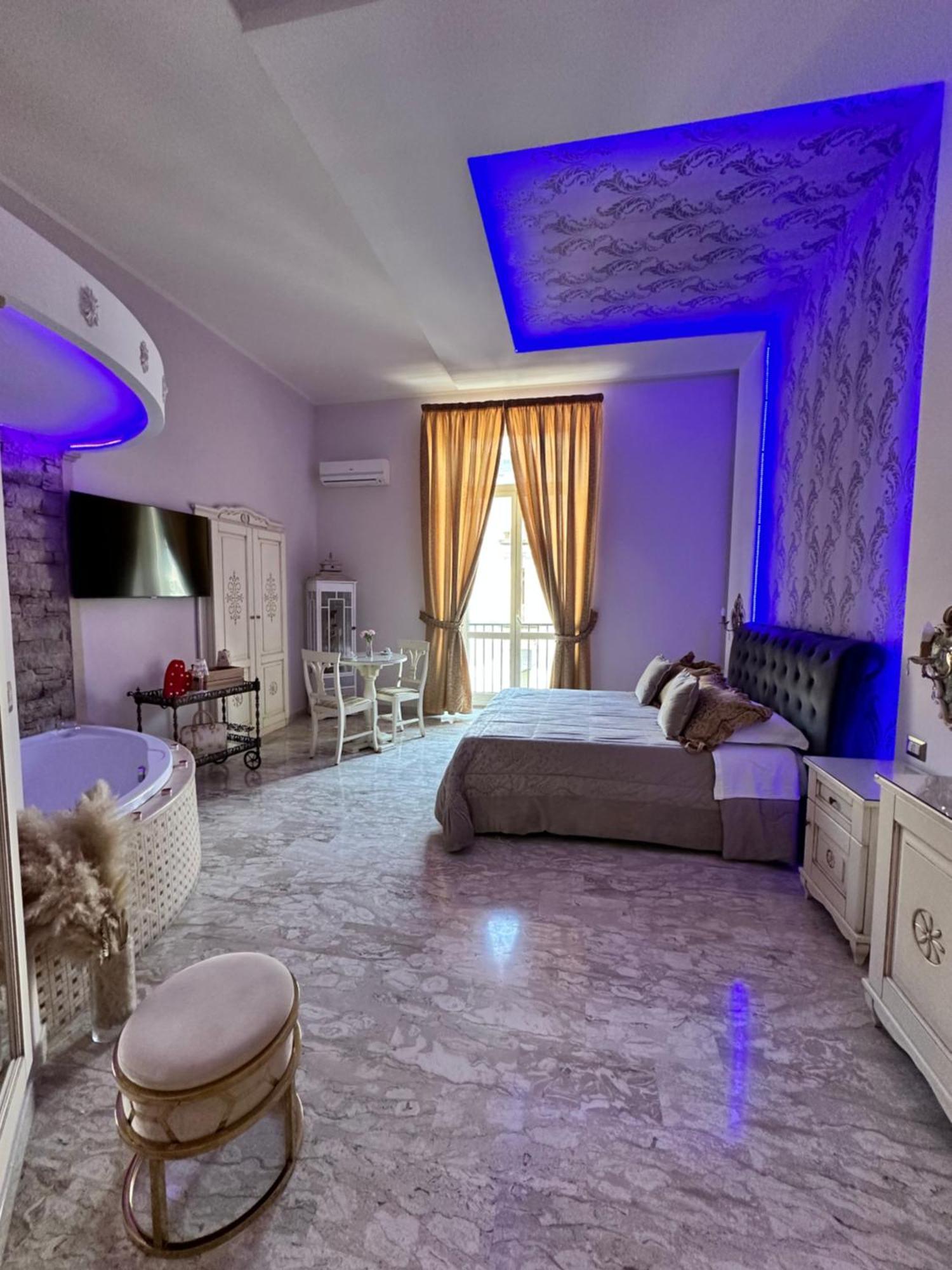 Gold94 Bed & Breakfast Napoli Dış mekan fotoğraf